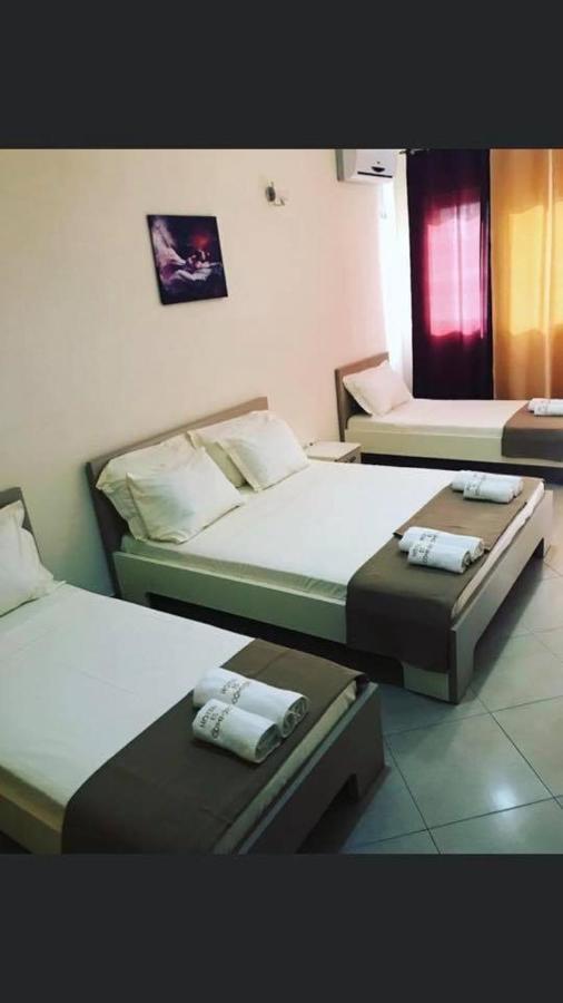 Hotel Comfort Shëngjin Dış mekan fotoğraf